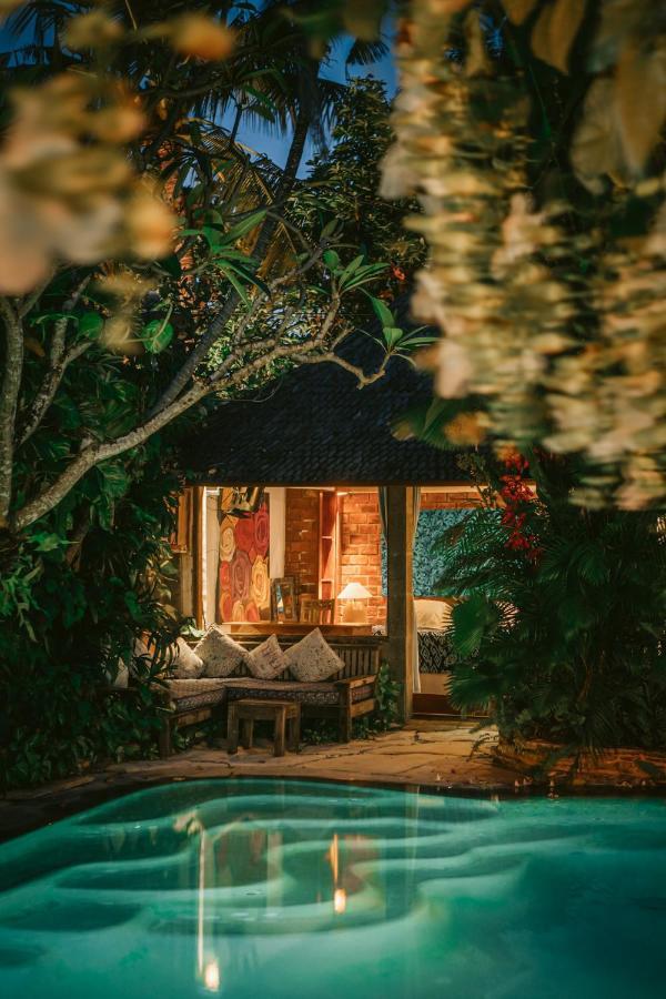 Villa Istimewa Σεμινιάκ Εξωτερικό φωτογραφία